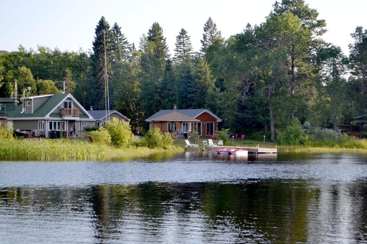 Les 4 Chalets - Le 605 Lac-Saint-Paul 외부 사진